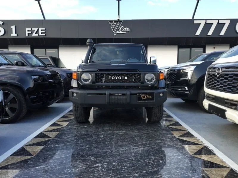 2024 TOYOTA LAND CRUISER HARD-TOP 70 SERIES 4.0L 6 Cylinders Black Tan SUV GCC