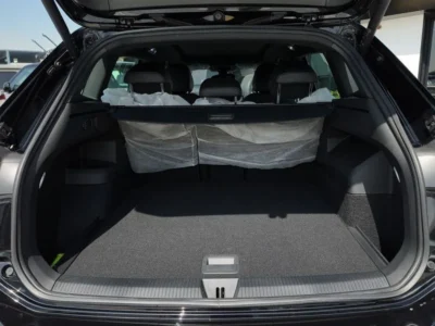 2025 VOLKSWAGEN TIGUAN L PRO 330TSI R-LINE SMART LEADING 4 Cylinders Black SUV