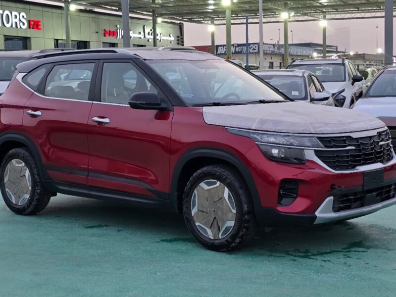 2026 Kia Seltos 1.5L Naturally Aspirated Petrol 4 Cylinders Red Beige SUV GCC Specs