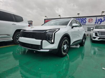 2026 Kia Sportage 2.0 Litres Turbocharged Inline-4 Engine White Beige SUV GCC Specs