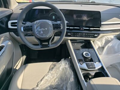 2026 Kia Sportage Luxury 1.5L Turbocharged Inline-4 Petrol Engine Grey Beige SUV GCC Specs