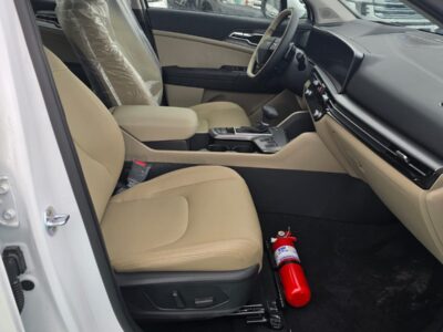 2026 Kia Sportage 2.0 Litres Turbocharged Inline-4 Engine White Beige SUV GCC Specs