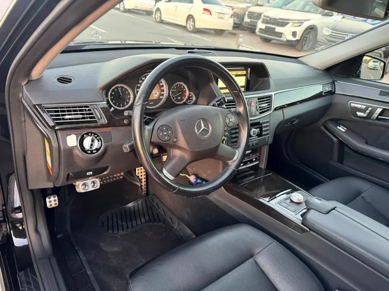 2009 Mercedes-Benz E-Class E 350 6 Cylinders Engine Black Sedan AUCTION GRADE 4 /B