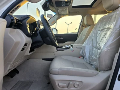 2026 Toyota Land Cruiser GXR 3.5L Twin Turbo 6 Cylinders Petrol Engine White Beige SUV GCC