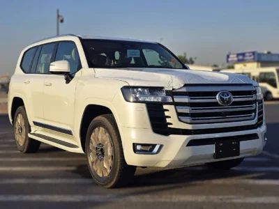 2026 Toyota Land Cruiser GXR 3.5L Twin Turbo 6 Cylinders Petrol Engine White Beige SUV GCC