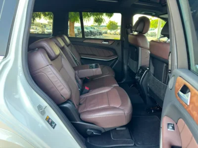 2014 Mercedes-Benz GL-Class GL 550 4MATIC 8 Cylinders Petrol Engine White Brown SUV