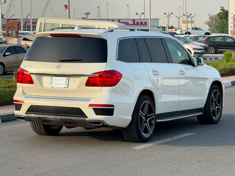 2014 Mercedes-Benz GL-Class GL 550 4MATIC 8 Cylinders Petrol Engine White Brown SUV