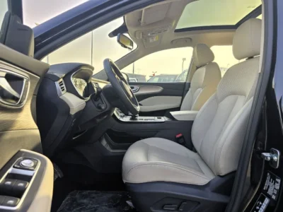 2025 MG RX5 Luxury 1.5 Litres 4 Cylinders Petrol Turbo Engine Black Tan SUV AT GCC Specs