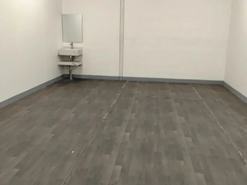 370 sqft NEAT and CLEAN BRAND NEW STORAGE WAREHOUSE AVAILABLE in Al Quoz 1