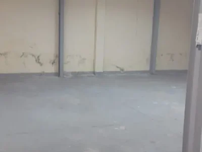 800 sqft Al Quoz 3 LARGE AND WELL MAINTAINED STORAGE UNIT AVAILABLE FOR RENT