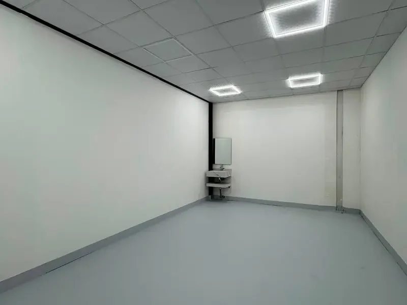 86 sqft SAFE, SECURE, SMALL STORAGE WAREHOUSE FOR RENT IN ALQUOZ 3 (BK)
