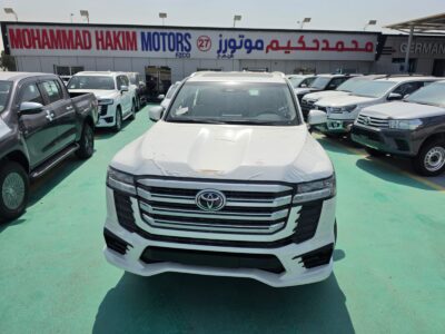 2026 TOYOTA LAND CRUISER LC300 GXR 4.0 Litres V6 Petrol Engine White Beige SUV
