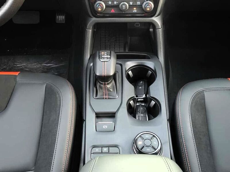 2025 FORD Ranger Raptor 2.0 Litres 4 Cylinders Diesel Engine Black Pickup Truck Full Option
