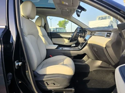 2025 MG RX5 Luxury 1.5 Litres 4 Cylinders Petrol Turbo Engine Black Tan SUV AT GCC Specs