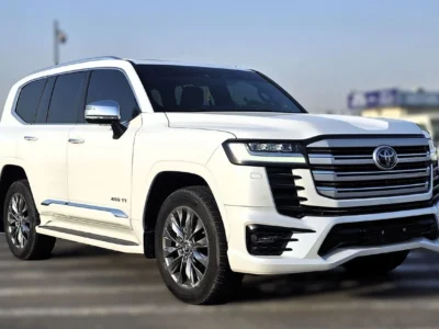 2024 Toyota Land Cruiser VXR 3.5l Twin Turbo 6 Cylinders Engine White Red SUV GCC Specs