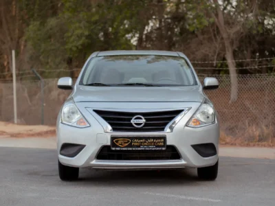 2023 Nissan Sunny SV 1.5 Litres 4 Cylinder Engine Silver Beige GCC Specs