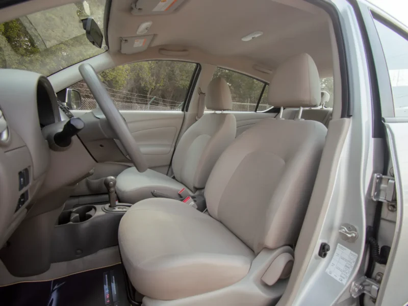 2023 Nissan Sunny SV 1.5 Litres 4 Cylinder Engine Silver Beige GCC Specs
