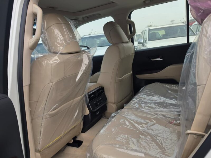 2026 TOYOTA LAND CRUISER LC300 GXR 4WD 4.0 Litres V6 Petrol Engine White Beige SUV