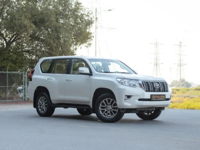 2019 Toyota Prado EXR 4.0 Litres 6 Cylinders Petrol Engine White Beige SUV GCC Specs