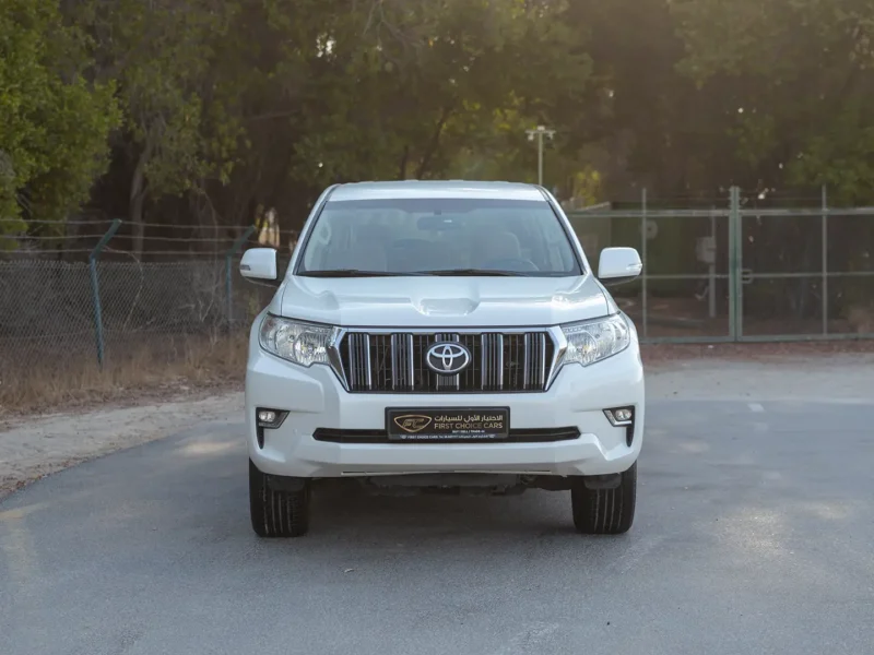 2019 Toyota Prado EXR 4.0 Litres 6 Cylinders Petrol Engine White Beige SUV GCC Specs