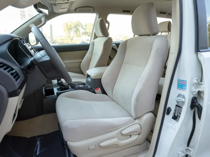 2019 Toyota Prado EXR 4.0 Litres 6 Cylinders Petrol Engine White Beige SUV GCC Specs