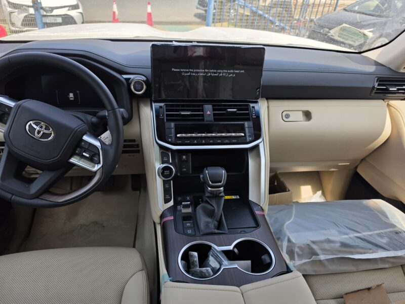 2026 TOYOTA LAND CRUISER LC300 GXR 4.0 Litres V6 Petrol Engine White Beige SUV
