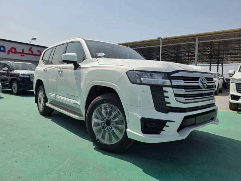 2026 TOYOTA LAND CRUISER LC300 GXR 4.0 Litres V6 Petrol Engine White Beige SUV