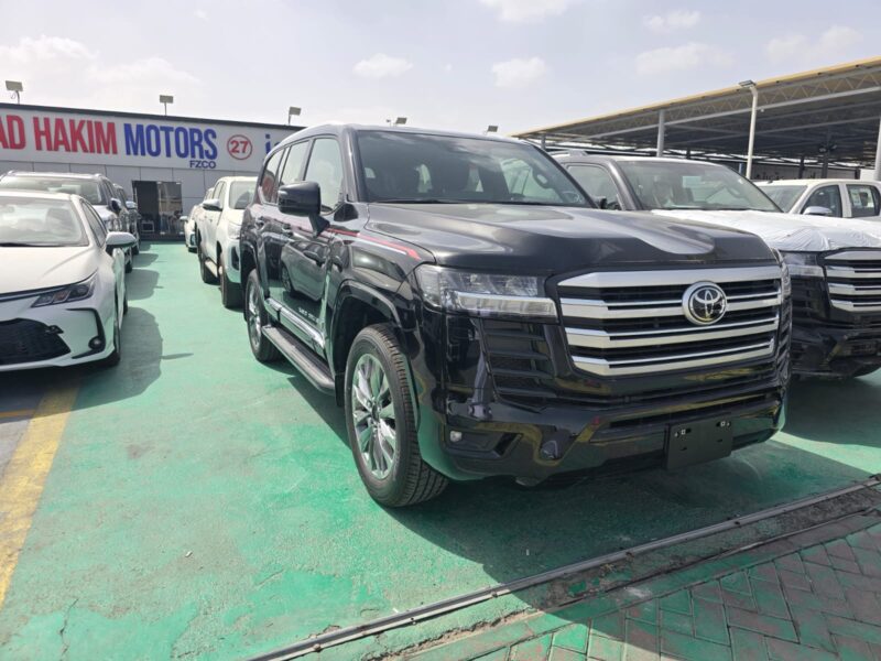 2026 TOYOTA LAND CRUISER LC300 GXR 3.3L Twin Turbo V6 Diesel Engine Black SUV