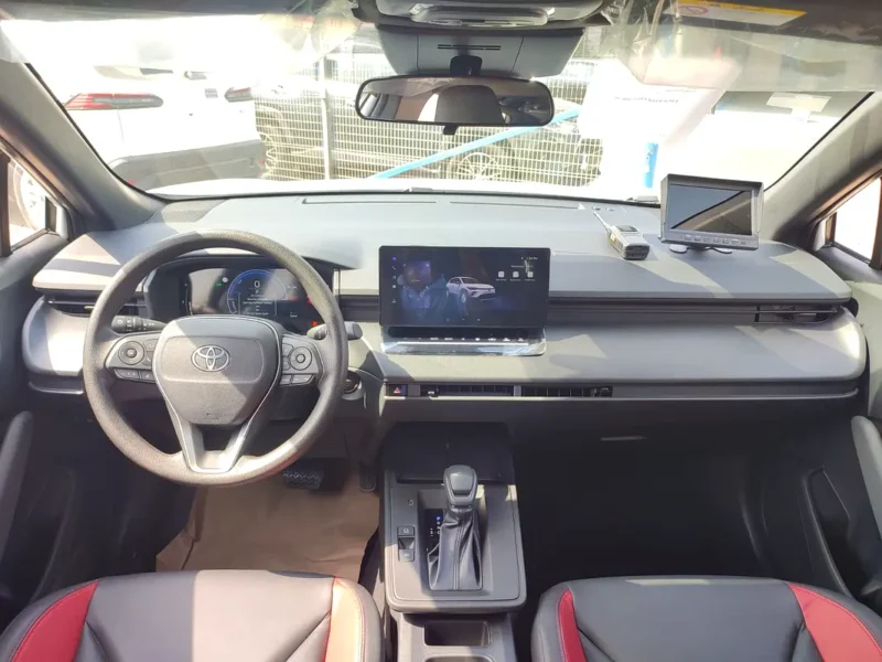 2026 Toyota Frontlander Leading 4 Cylinders Petrol Engine White Black SUV GCC Specs