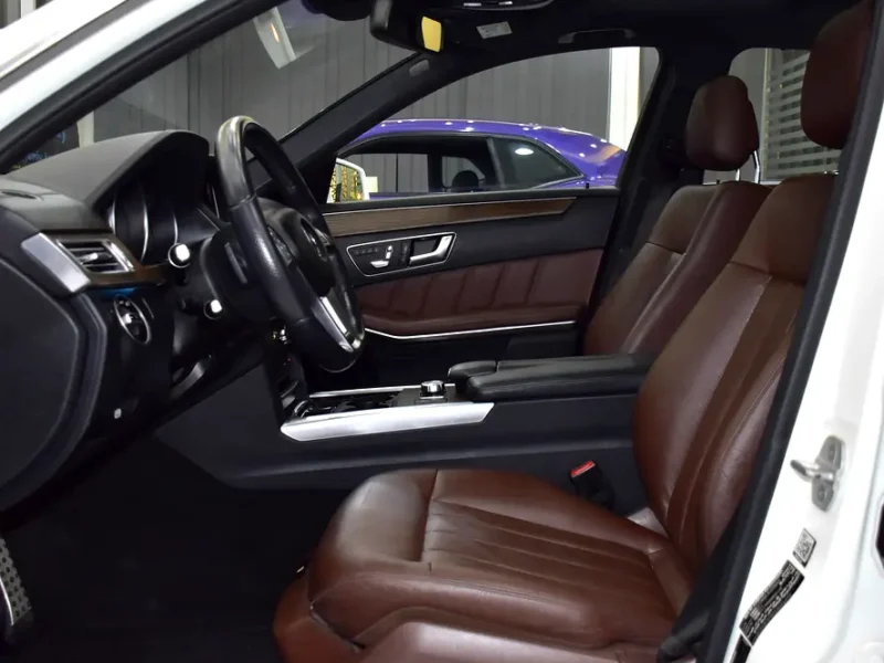 2014 Mercedes-Benz E-Class E 300 6 Cylinders Petrol Engine White Brown Sedan GCC Specs