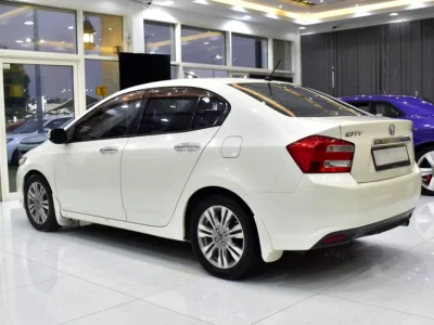 2012 Honda City EX 4 Cylinders Petrol Engine White Beige Sedan GCC Specs Automatic