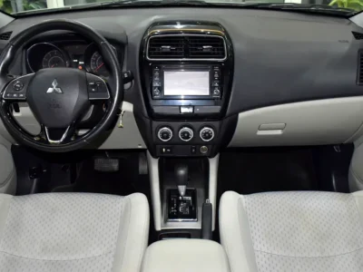 2019 Mitsubishi ASX GLS 4 Cylinders petrol Engine Silver Beige SUV GCC Specs Automatic