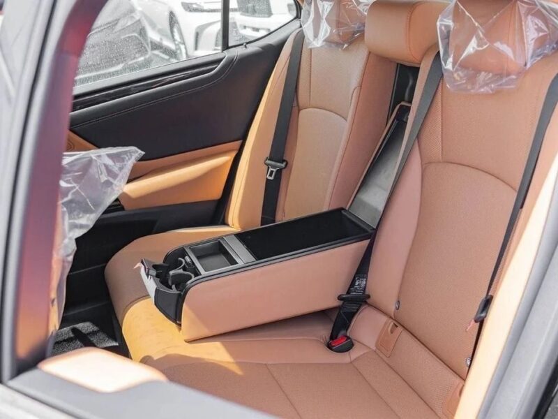 2026 LEXUS ES300h 2.5 Litres 4 Cylinders HYBRID Engine Black Brown Sedan GCC Specs