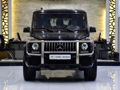 2015 Mercedes-Benz G-Class G 63 AMG 8 Cylinders Petrol Engine Black Red SUV GCC Specs