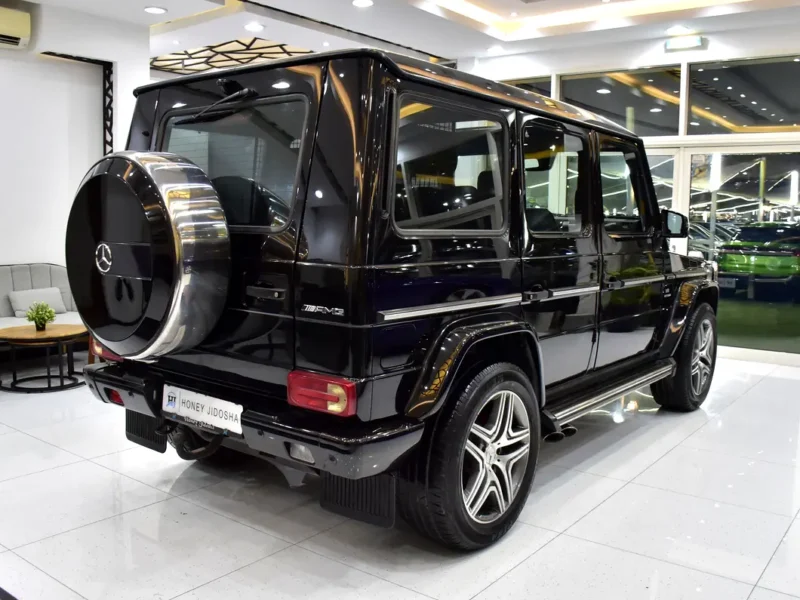 2015 Mercedes-Benz G-Class G 63 AMG 8 Cylinders Petrol Engine Black Red SUV GCC Specs