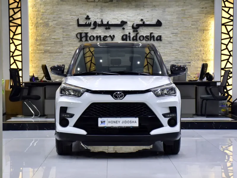 2023 Toyota Raize TURBO G 3 Cylinders Petrol Engine White Black Crossover GCC Specs
