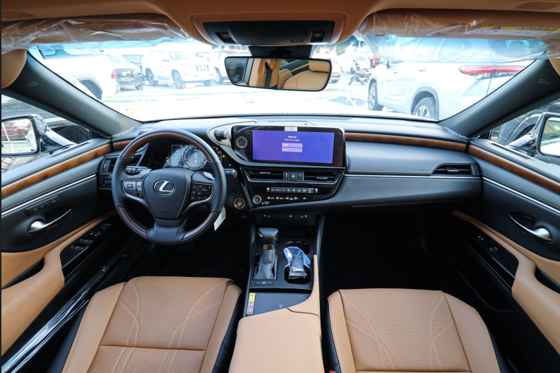2026 LEXUS ES350 3.5 Litres V6 PETROL Engine White Brown Luxury Sedan GCC Specifications