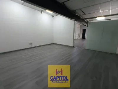 3,330 sqft Tax Free With Ejari Premium Commercial Warehouse with Offices Available For Rent (BK)