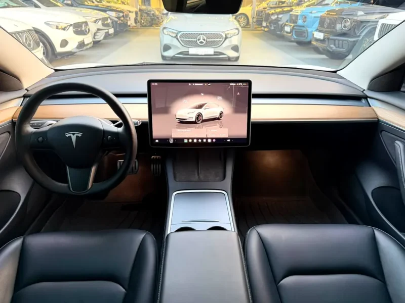 2023 Tesla Model 3 Performance Electric Vehicle 450 - 550 KM White Black Sedan GCC Specs