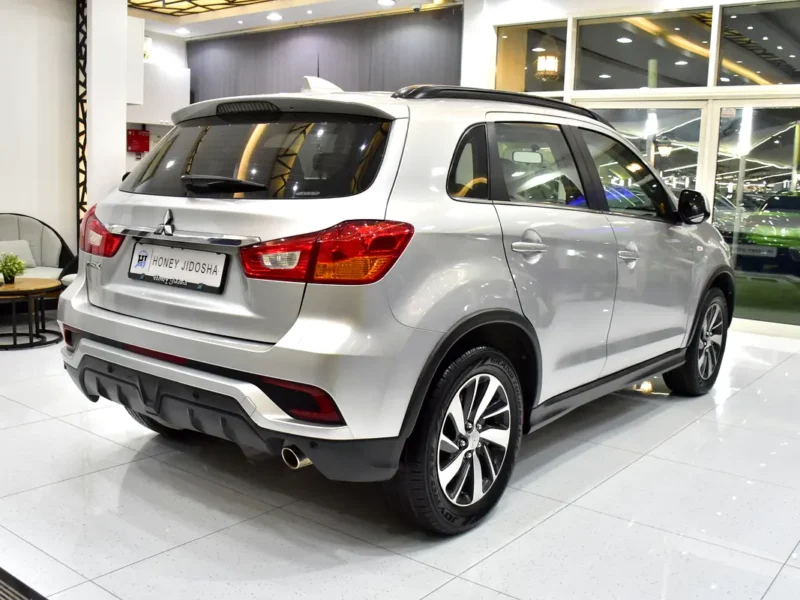2019 Mitsubishi ASX GLS 4 Cylinders petrol Engine Silver Beige SUV GCC Specs Automatic