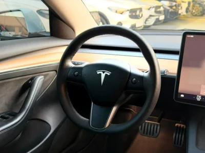 2023 Tesla Model 3 Performance Electric Vehicle 450 - 550 KM White Black Sedan GCC Specs