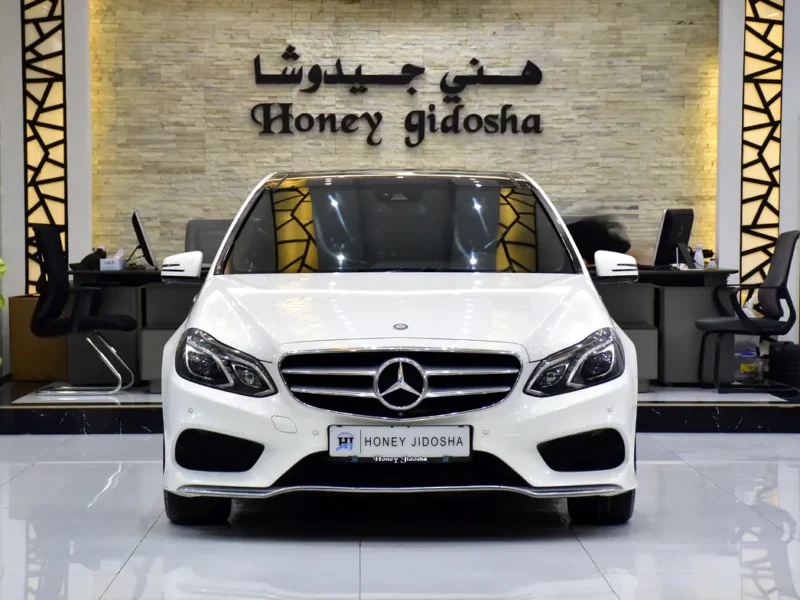 2014 Mercedes-Benz E-Class E 300 6 Cylinders Petrol Engine White Brown Sedan GCC Specs