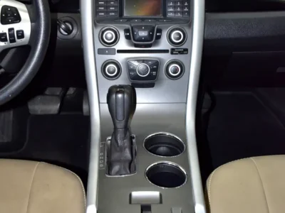 2014 Ford Edge SE 6 Cylinders Petrol Engine Silver Beige SUV GCC Specs Automatic