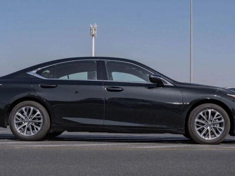 2026 LEXUS ES300h 2.5 Litres 4 Cylinders HYBRID Engine Black Brown Sedan GCC Specs