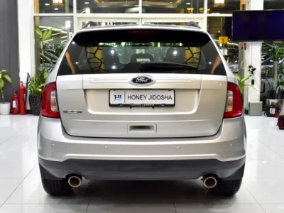 2014 Ford Edge SE 6 Cylinders Petrol Engine Silver Beige SUV GCC Specs Automatic