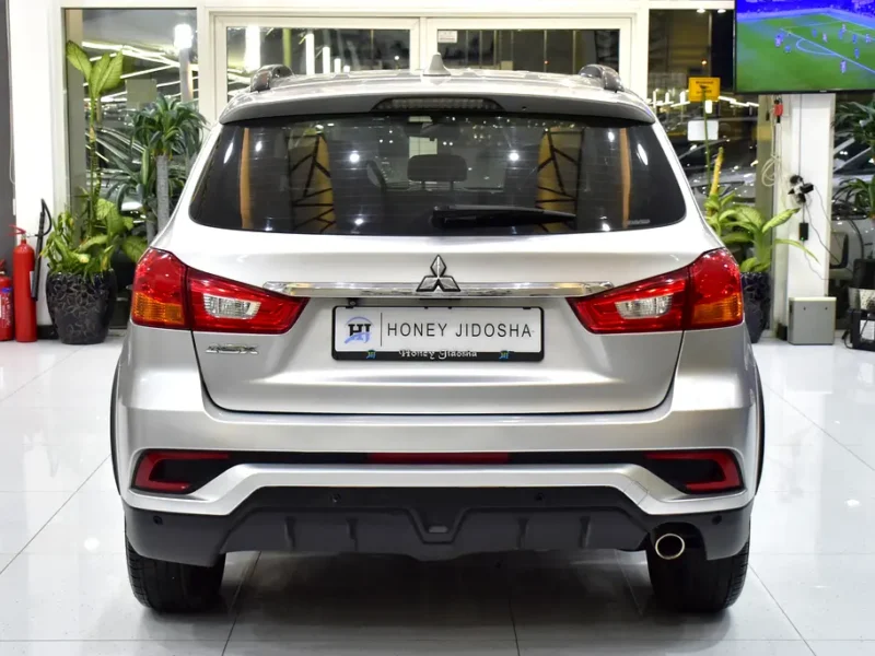 2019 Mitsubishi ASX GLS 4 Cylinders petrol Engine Silver Beige SUV GCC Specs Automatic