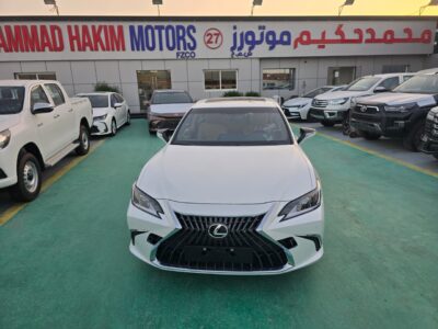 2026 LEXUS ES300h 2.5 Litres 4 Cylinders HYBRID Engine White Silver Sedan GCC Specs