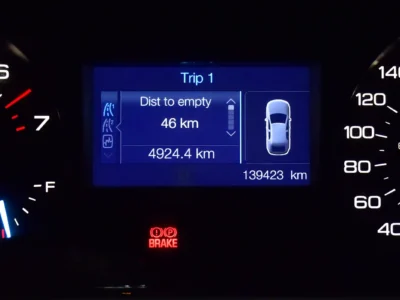 2014 Ford Edge SE 6 Cylinders Petrol Engine Silver Beige SUV GCC Specs Automatic