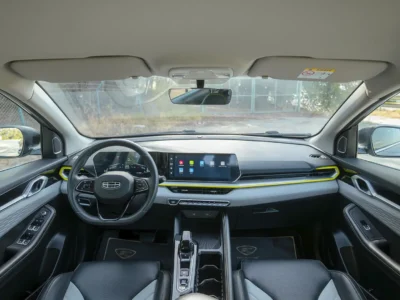 2025 Geely Coolray GL 1.5 Litres 4 Cylinders Petrol Engine Grey Black SUV GCC Specs