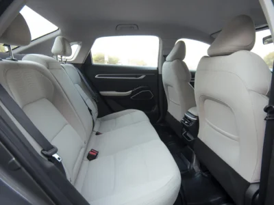 2024 Geely Emgrand GS 1.5 Litres 4 Cylinders Petrol engine Grey White Sedan GCC Specs